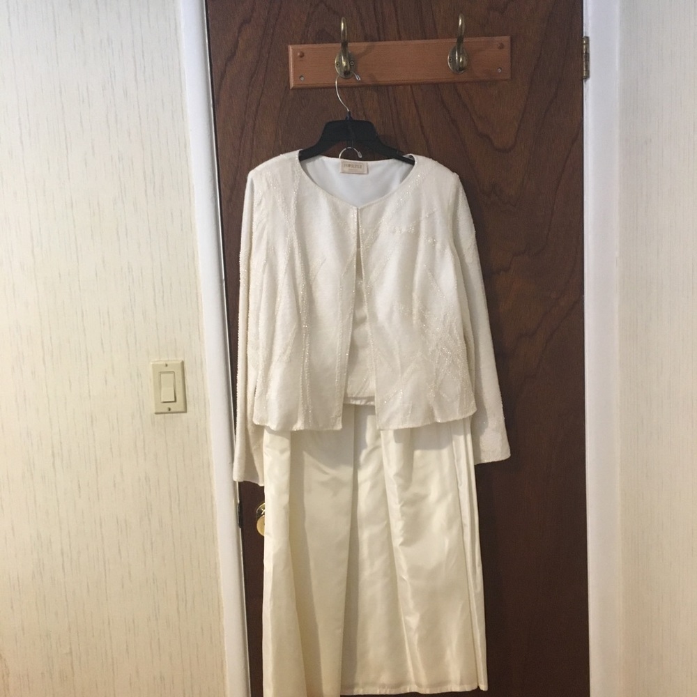 Elegant 3 Piece Vintage Skirt Set